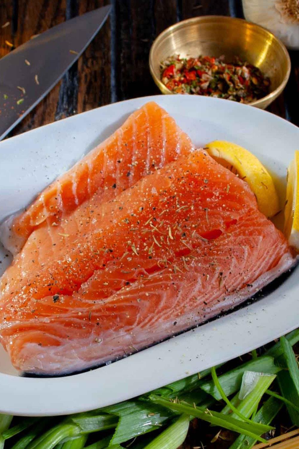 alimentos para dormir mejor pescado salmon