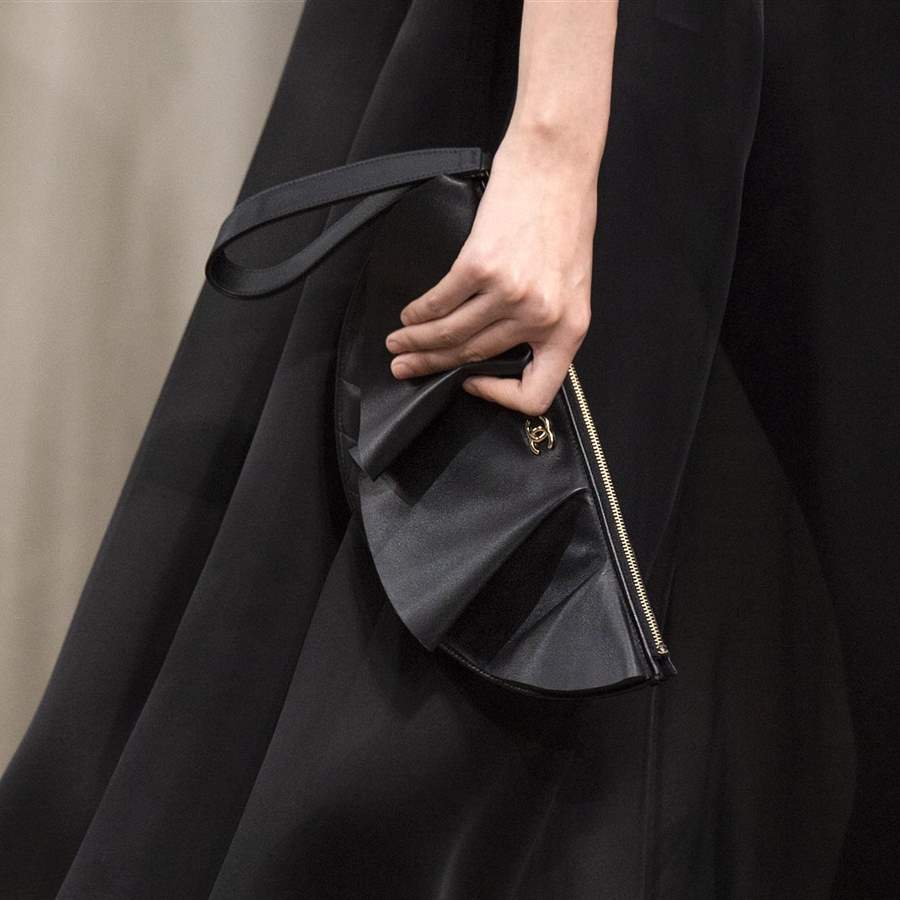 Bolso de mano: el único accesorio de moda que necesitas para tus looks
