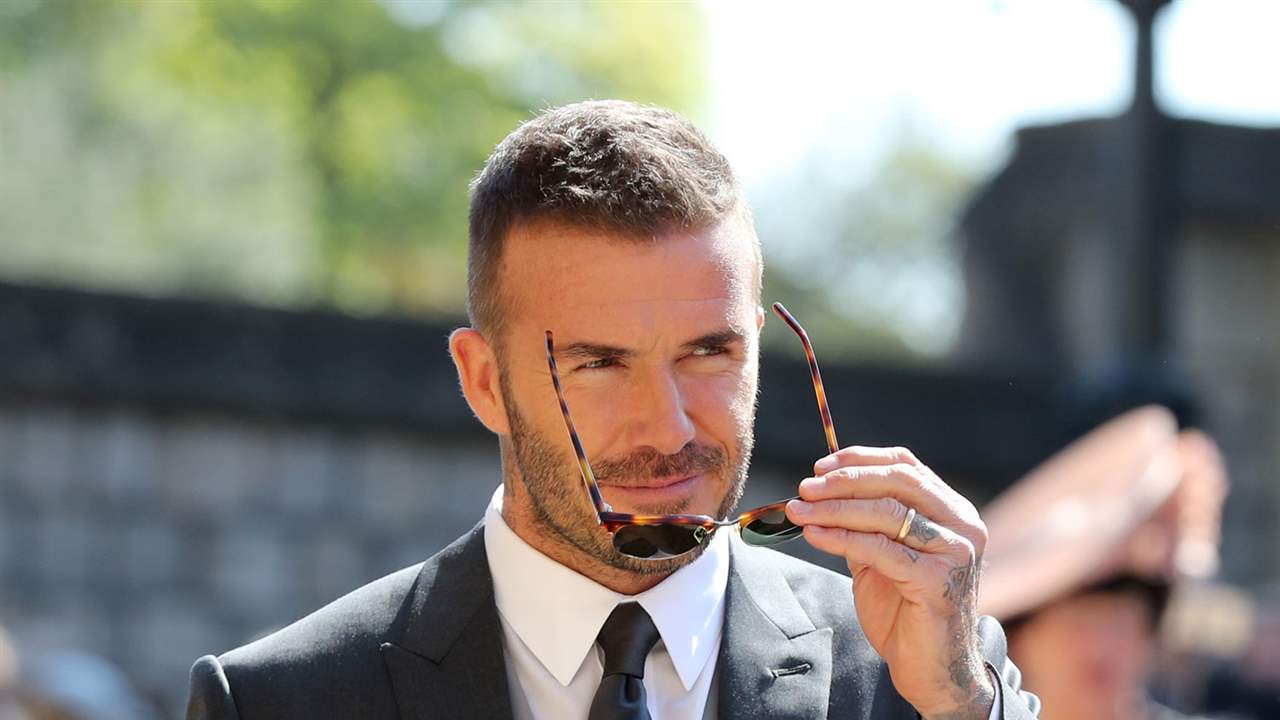 David Beckham se disfraza de un famoso cantante y Victoria flipa en Instagram