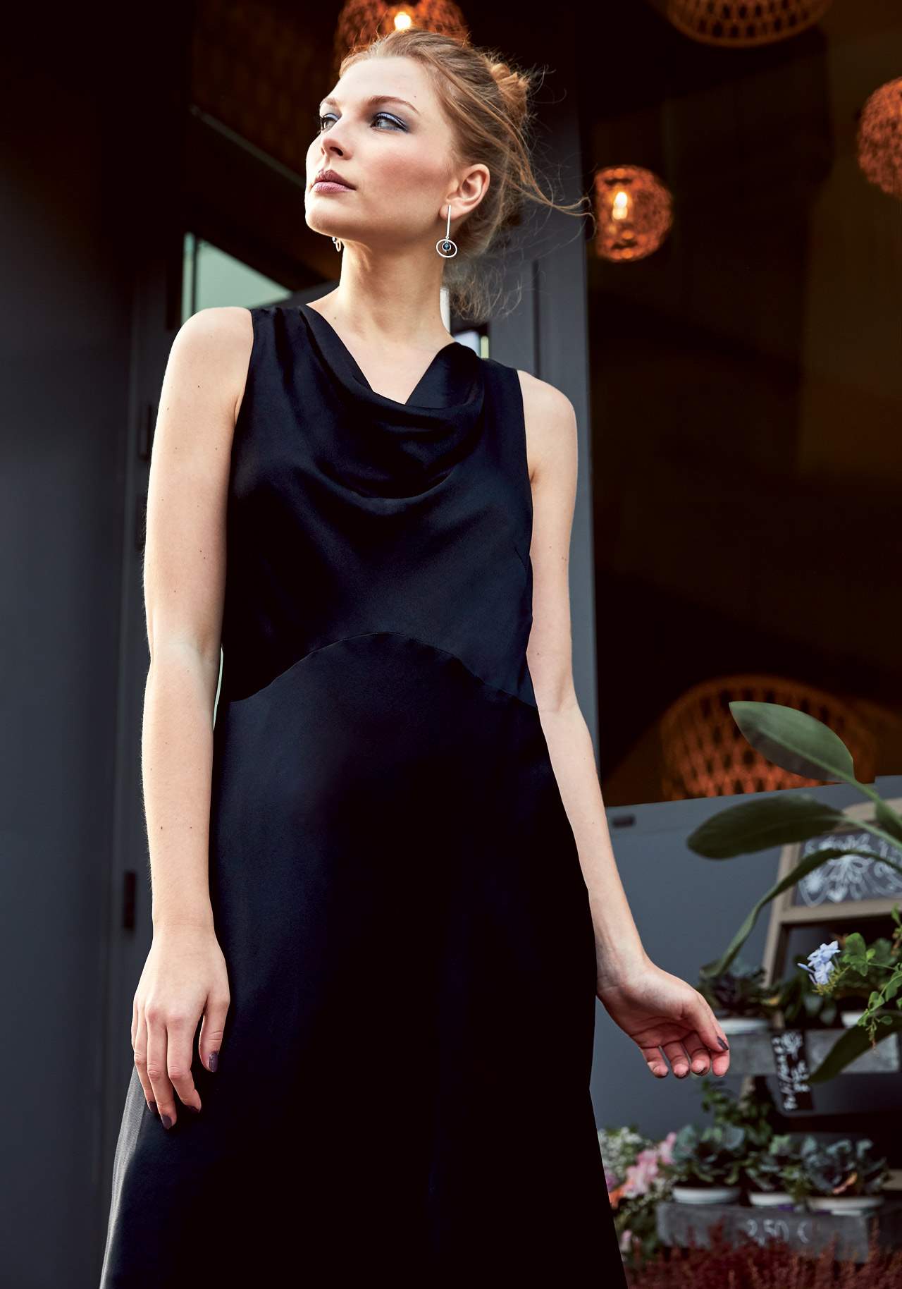 CLARA C&A NAVIDAD looks La elegancia del vestido negro