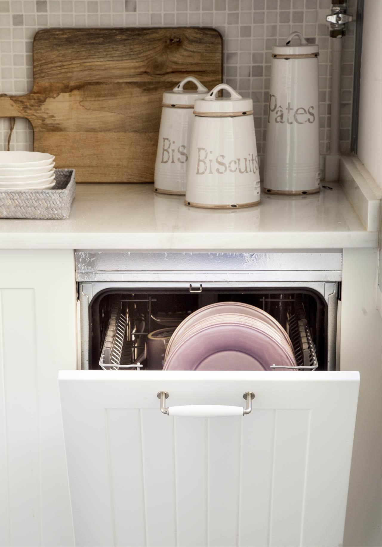 trucos faciles ordenar limpiar meter platos lavavajillas