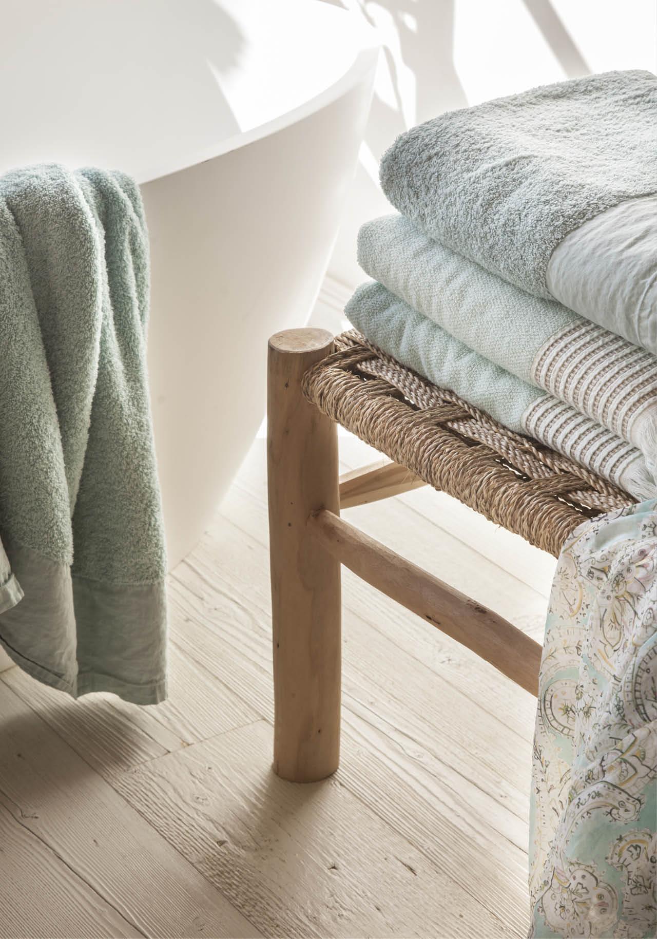 trucos faciles ordenar limpiar tender toallas mojadas