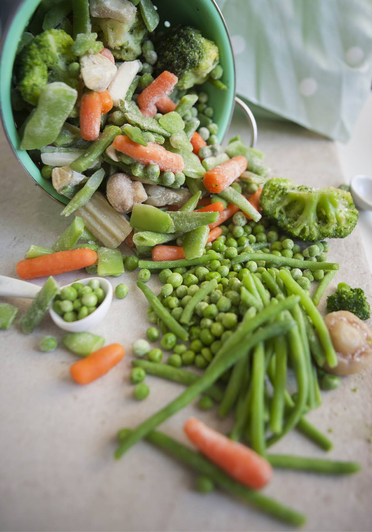alimentos procesados saludables verdura envasada cortada congelada