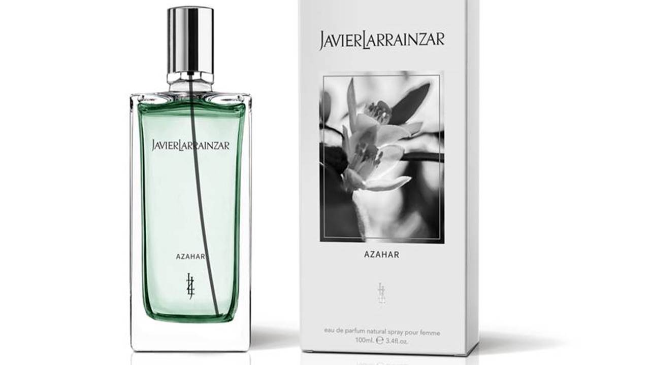 Javier Larrainzar lanza Azahar, su nuevo perfume inspirado en la eterna primavera