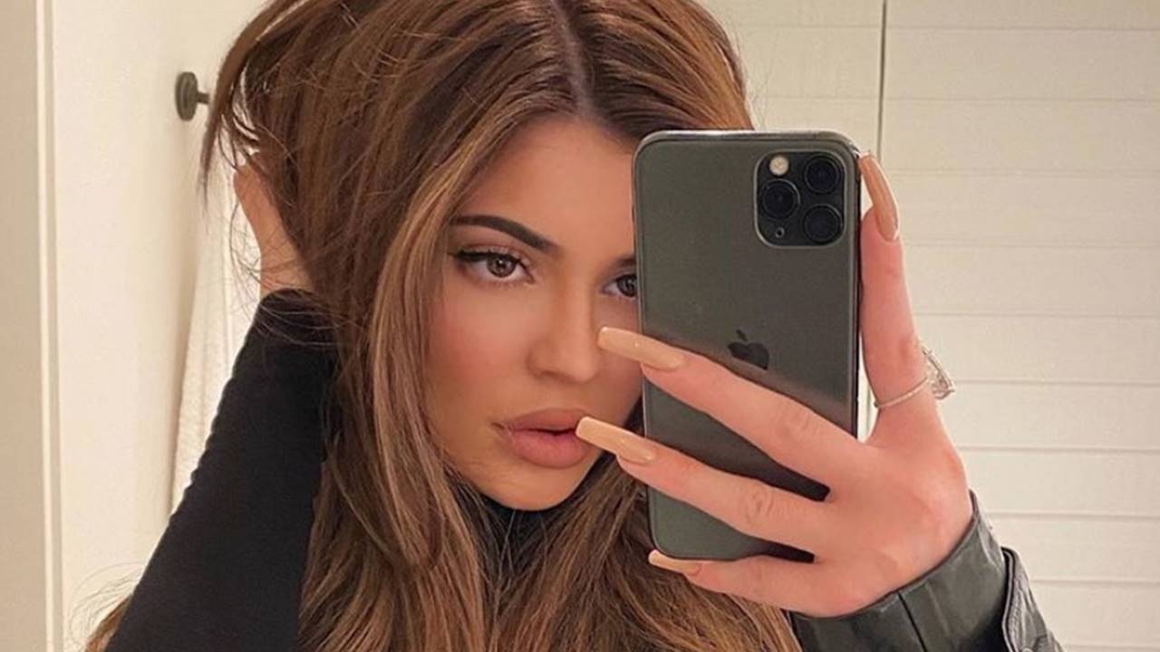 Gold Brown: Kylie Jenner ya tiene el 'rubio' que desearán las mujeres morenas y castañas