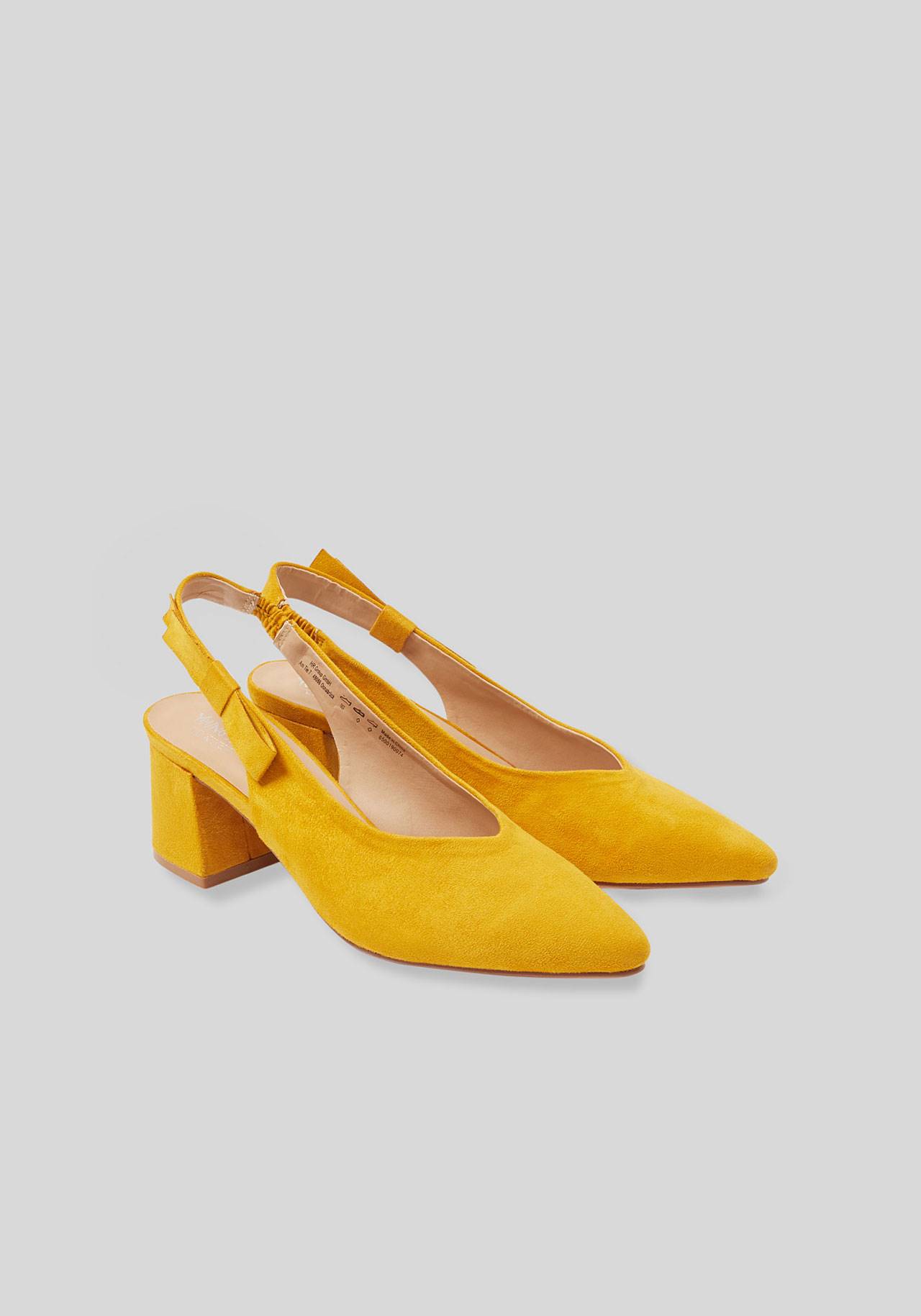 zapatos-amarillos