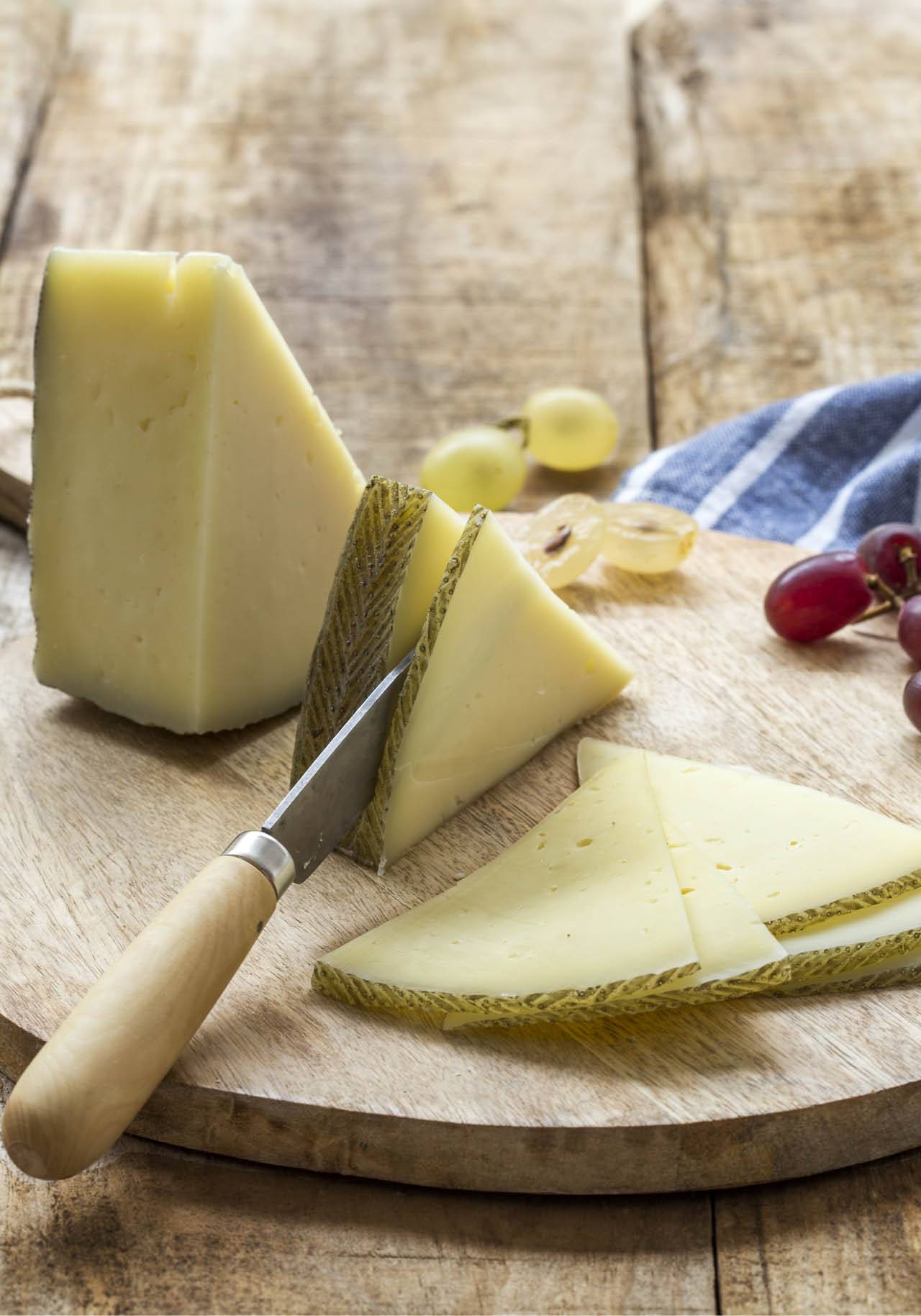 alimentos ricos en proteinas queso