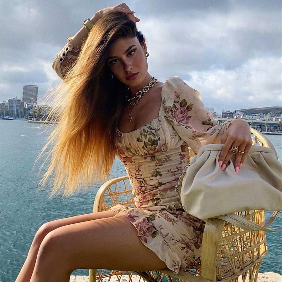 Alerta viral: el vestido de flores de Zara que no dejamos de ver en Instagram