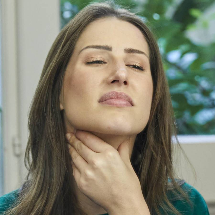 ¿Dolor garganta? Descubre qué tomar según tus síntomas