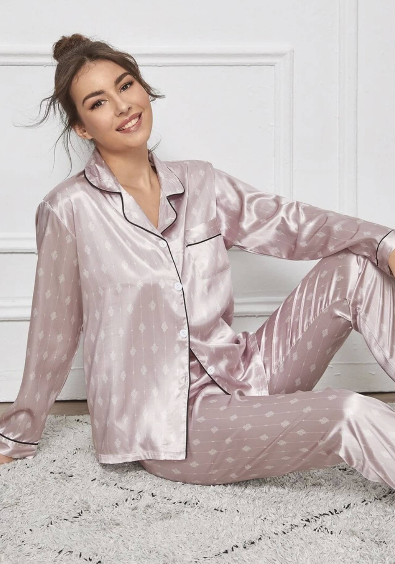 Pijama camisero satinado