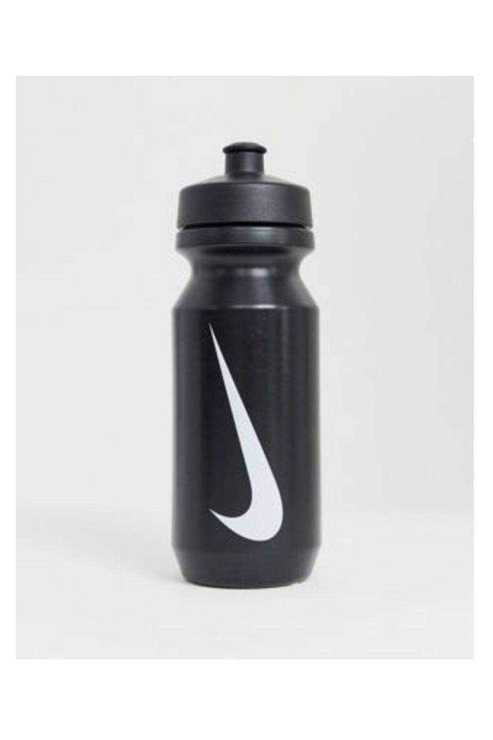 Botella de agua negra de 625 ml de Nike Training