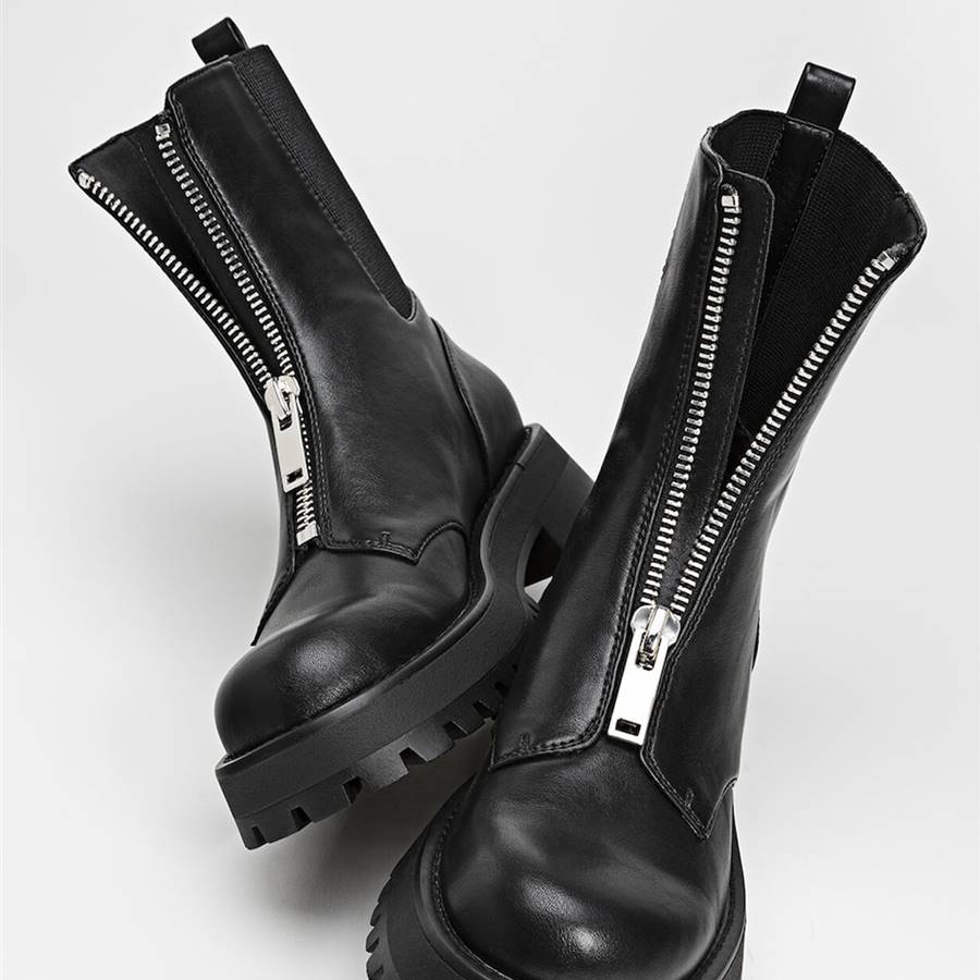 Las 10 botas de suela track que hemos visto en Zara, Bershka, Stradivarius... que son súper tendencia