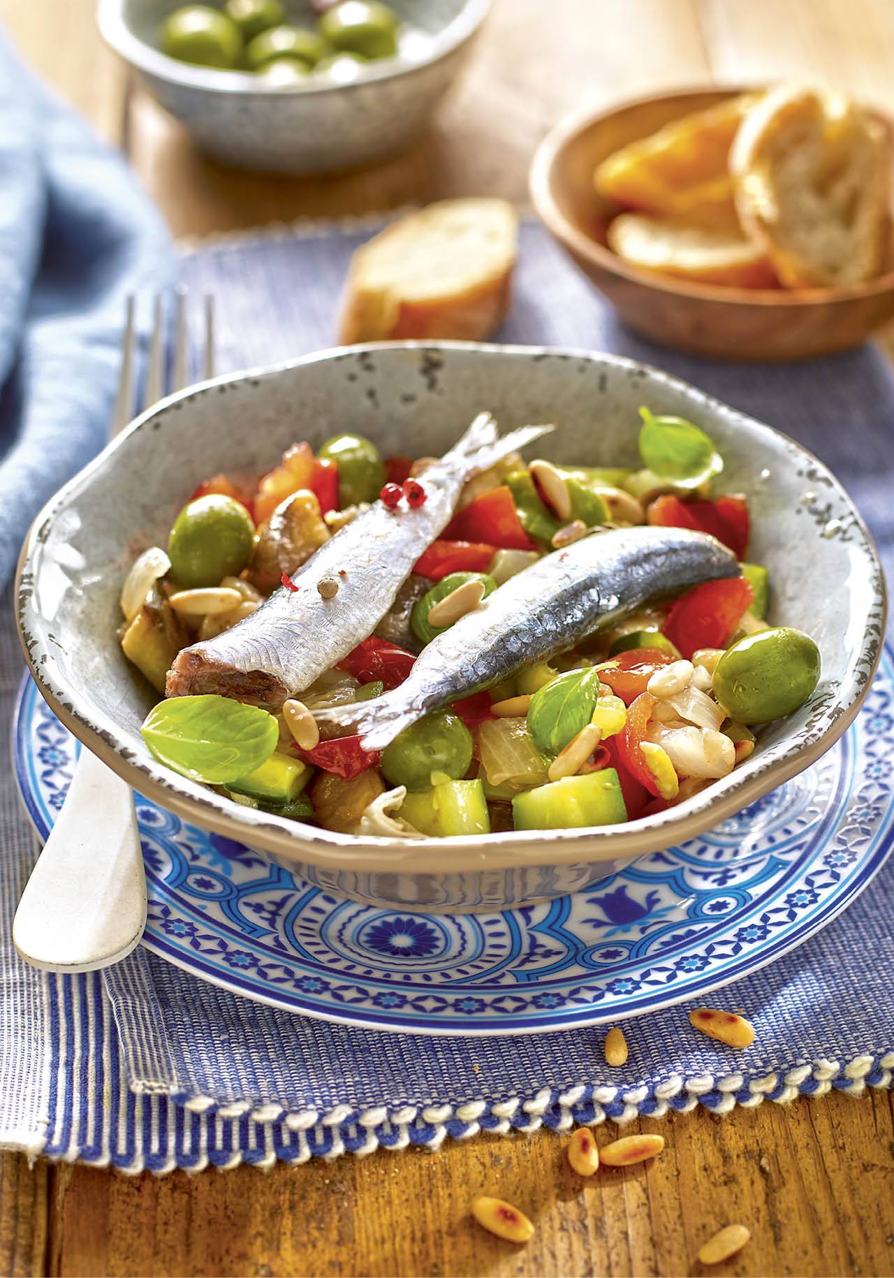 recetas rapidas con procesados saludables ensada con sardinas