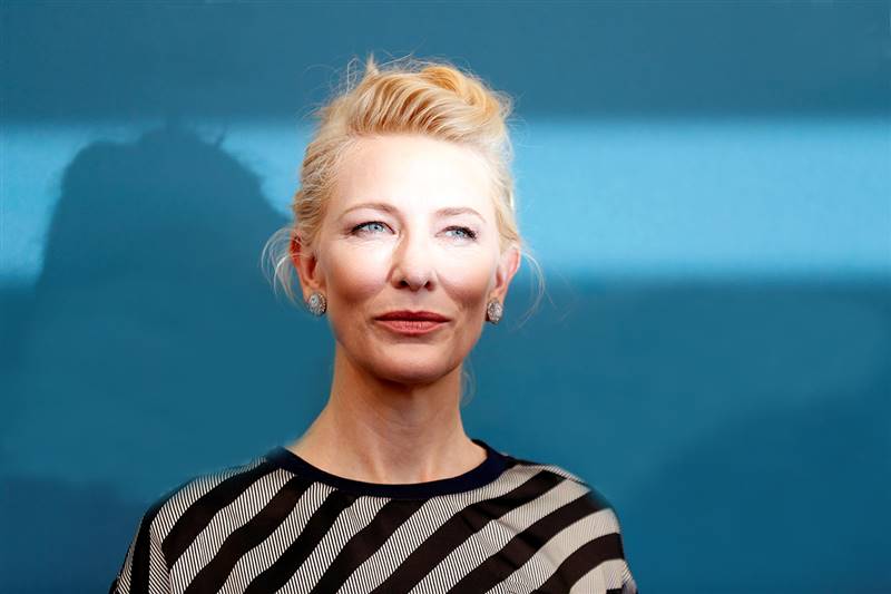 Cate Blanchett corrector ojeras