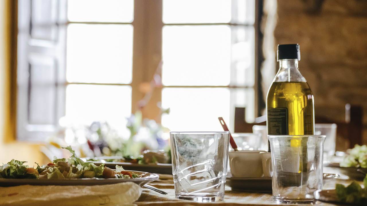 Botellas de aceite de oliva gourmet para regalar y quedar muy bien
