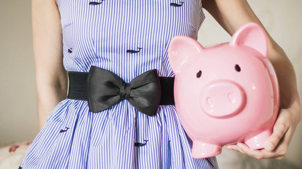 Cómo ahorrar dinero: consejos de una experta en finanzas