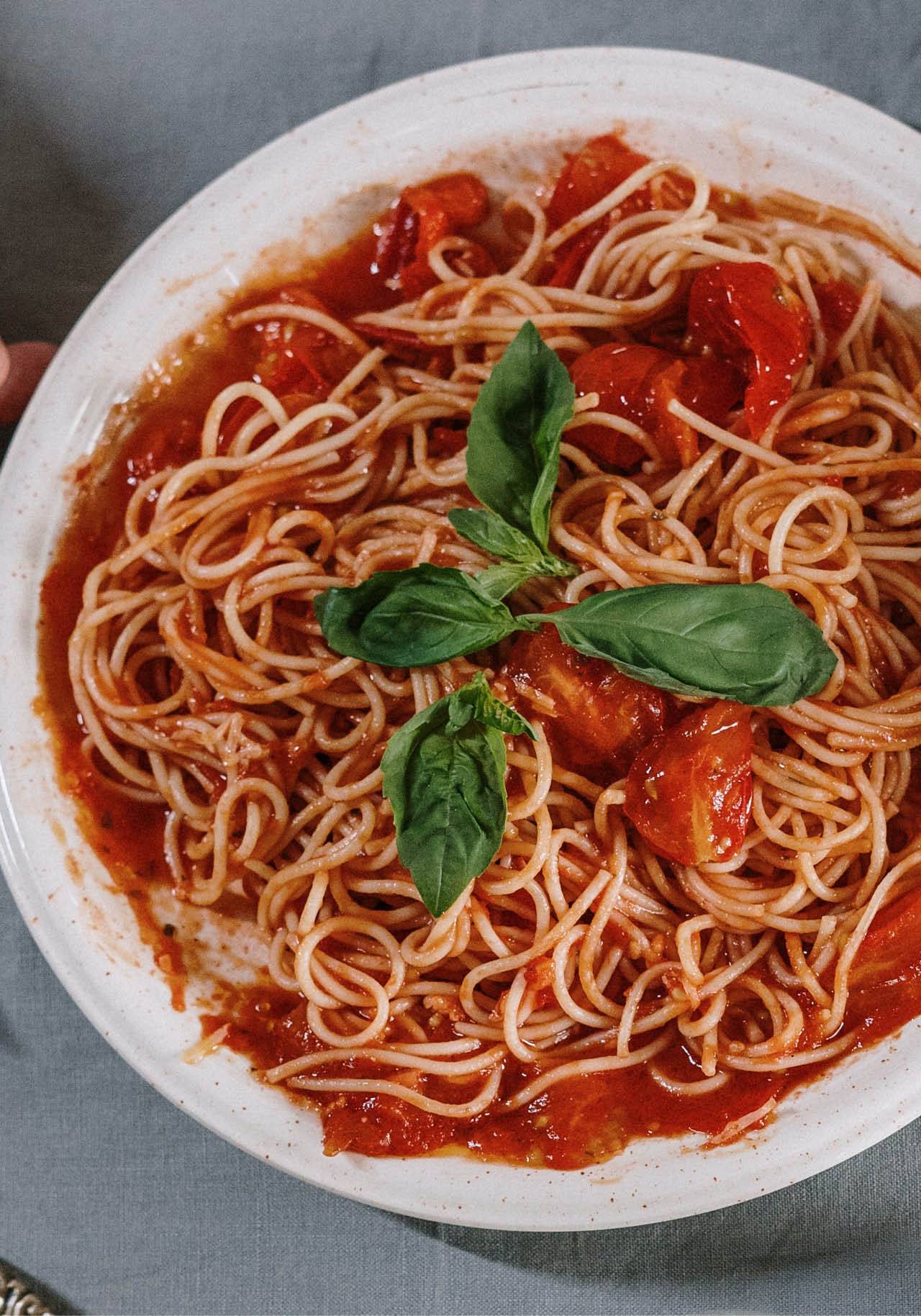 recetas veganas para toda la familia pasta con salsa de tomates cereza