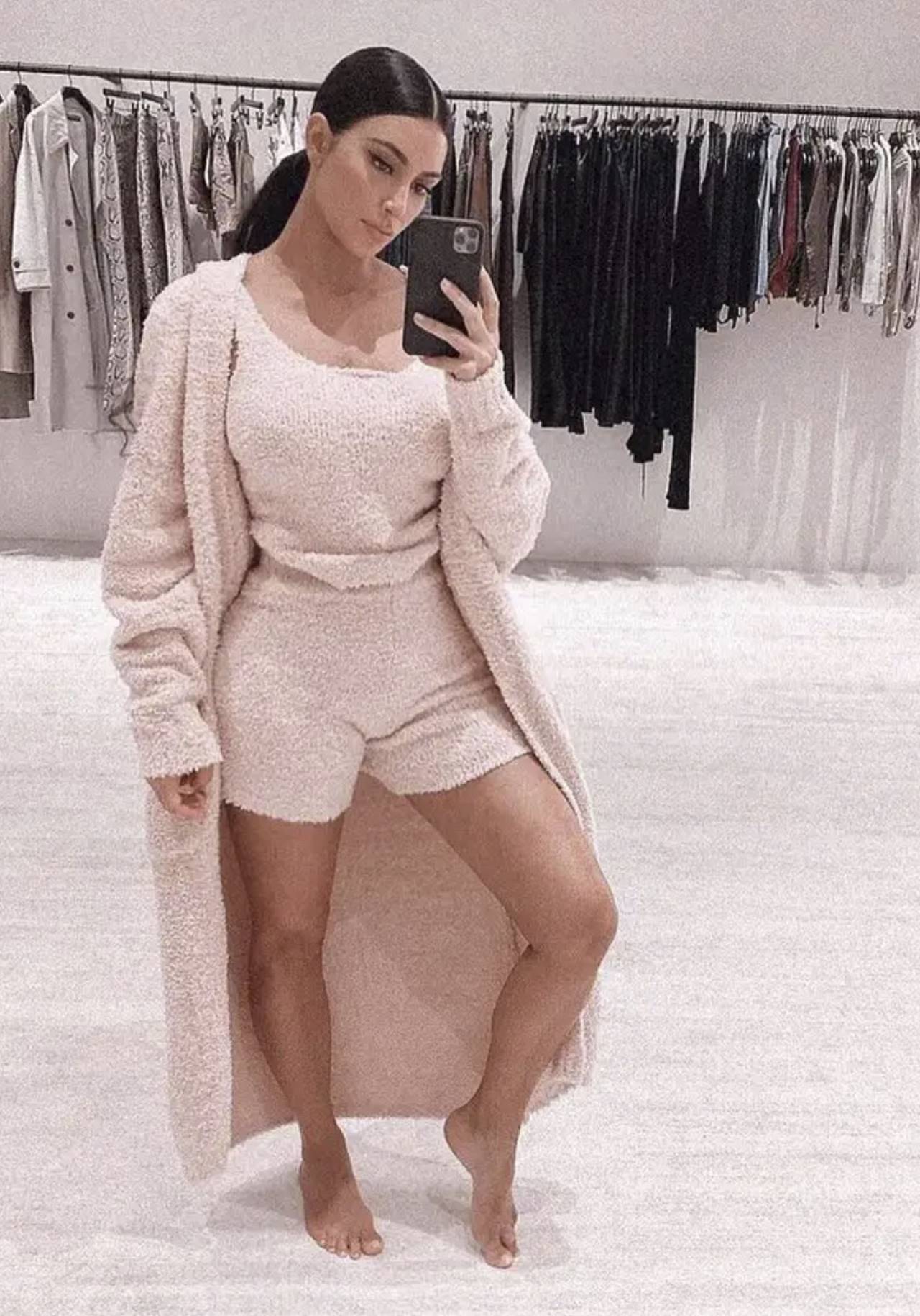 Kim Kardashian pijama