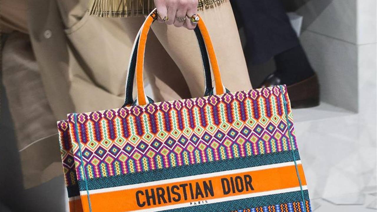 El bolso más deseado de Dior tiene clon low cost en Parfois (y cuesta menos de 35 euros)