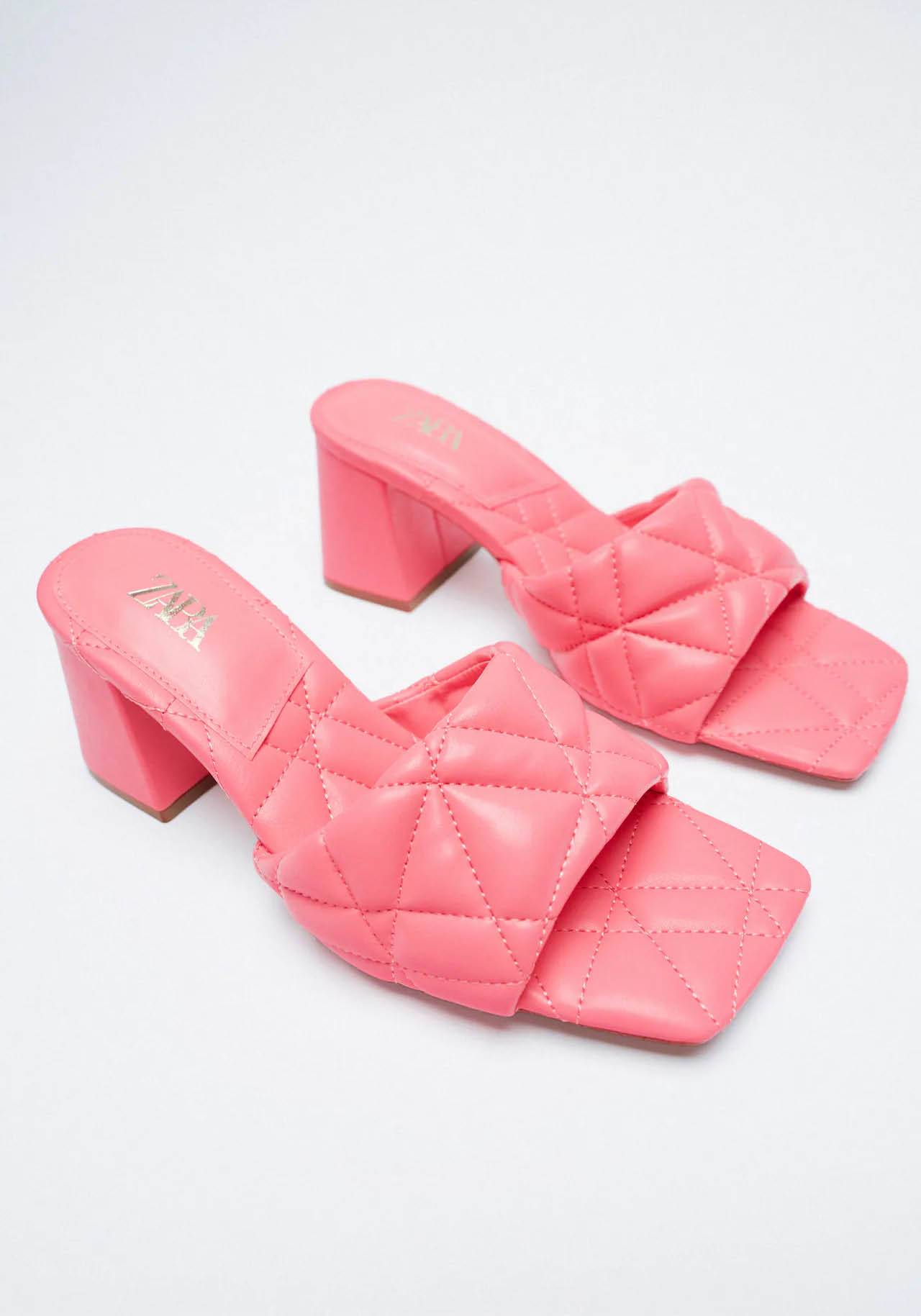Sandalias acolchadas de Zara
