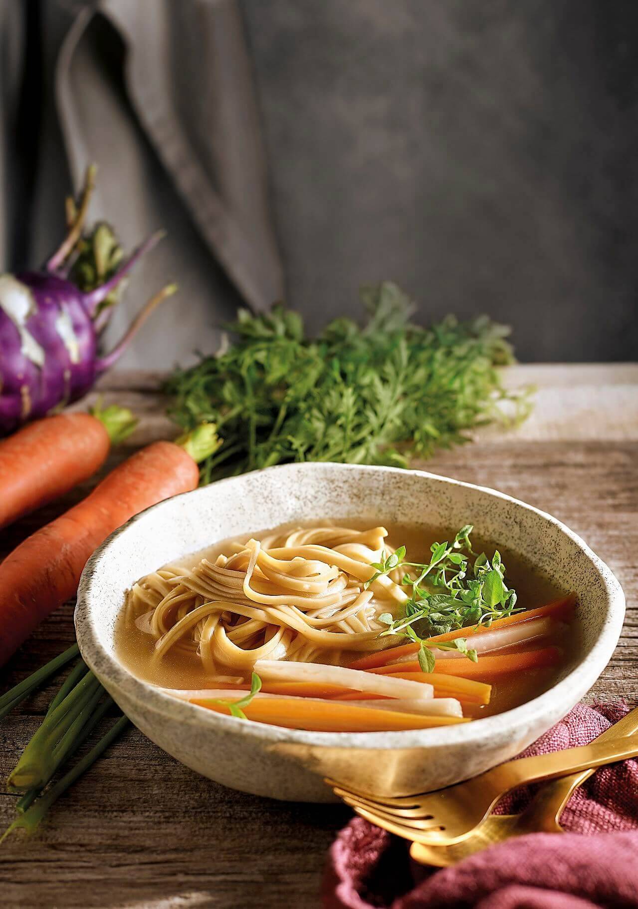 Recetas con calabaza para sorprender dashi vegetal con noodles de calabaza