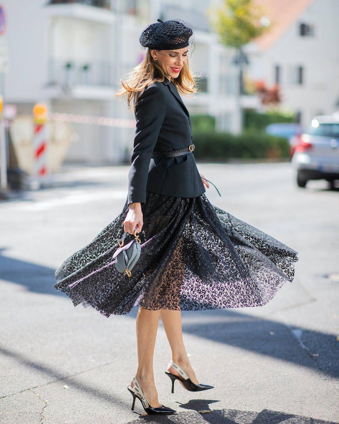 Cómo combinar un vestido negro: con stilettos 