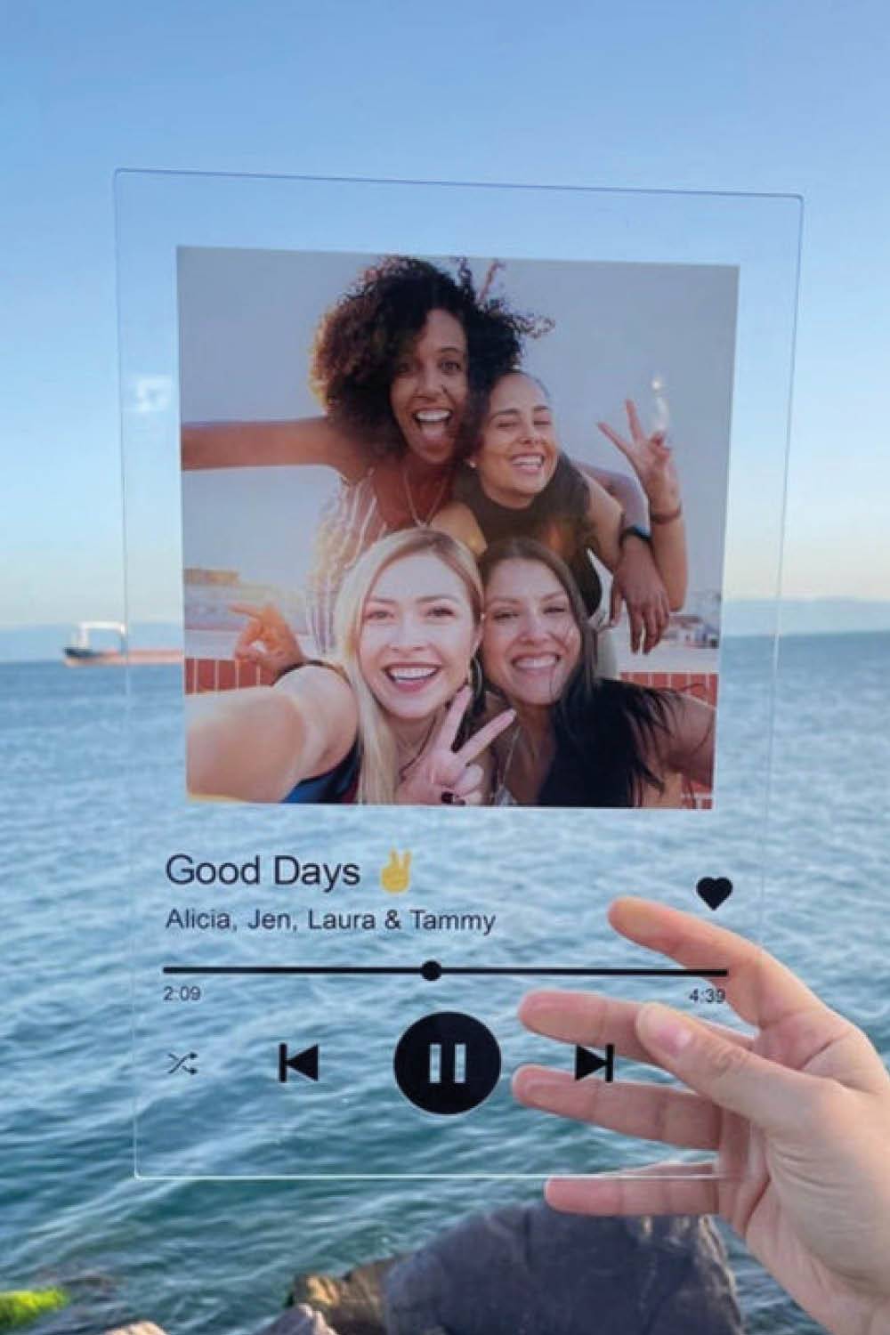 Regalos para amigo invisible: placa Spotify personalizada