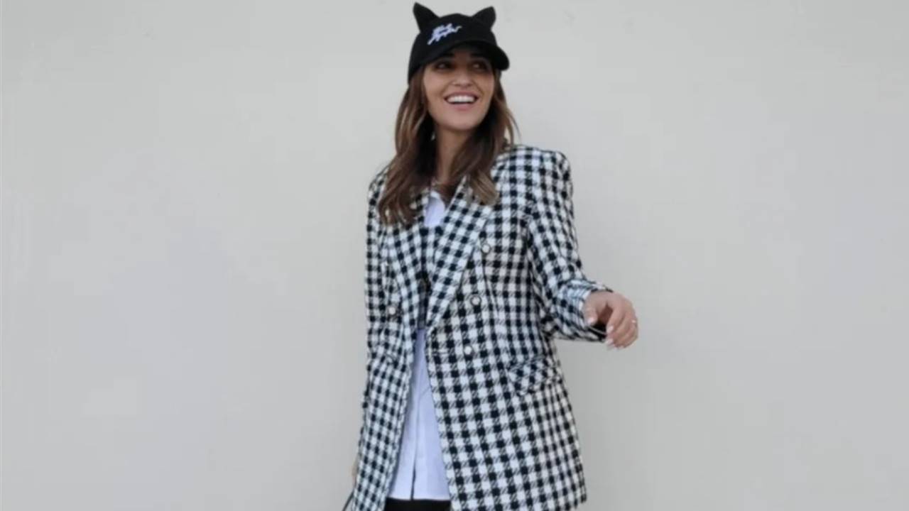 Paula Echevarría 'copia' el look más bonito de Letizia con esta chaqueta de cuadros de Primark