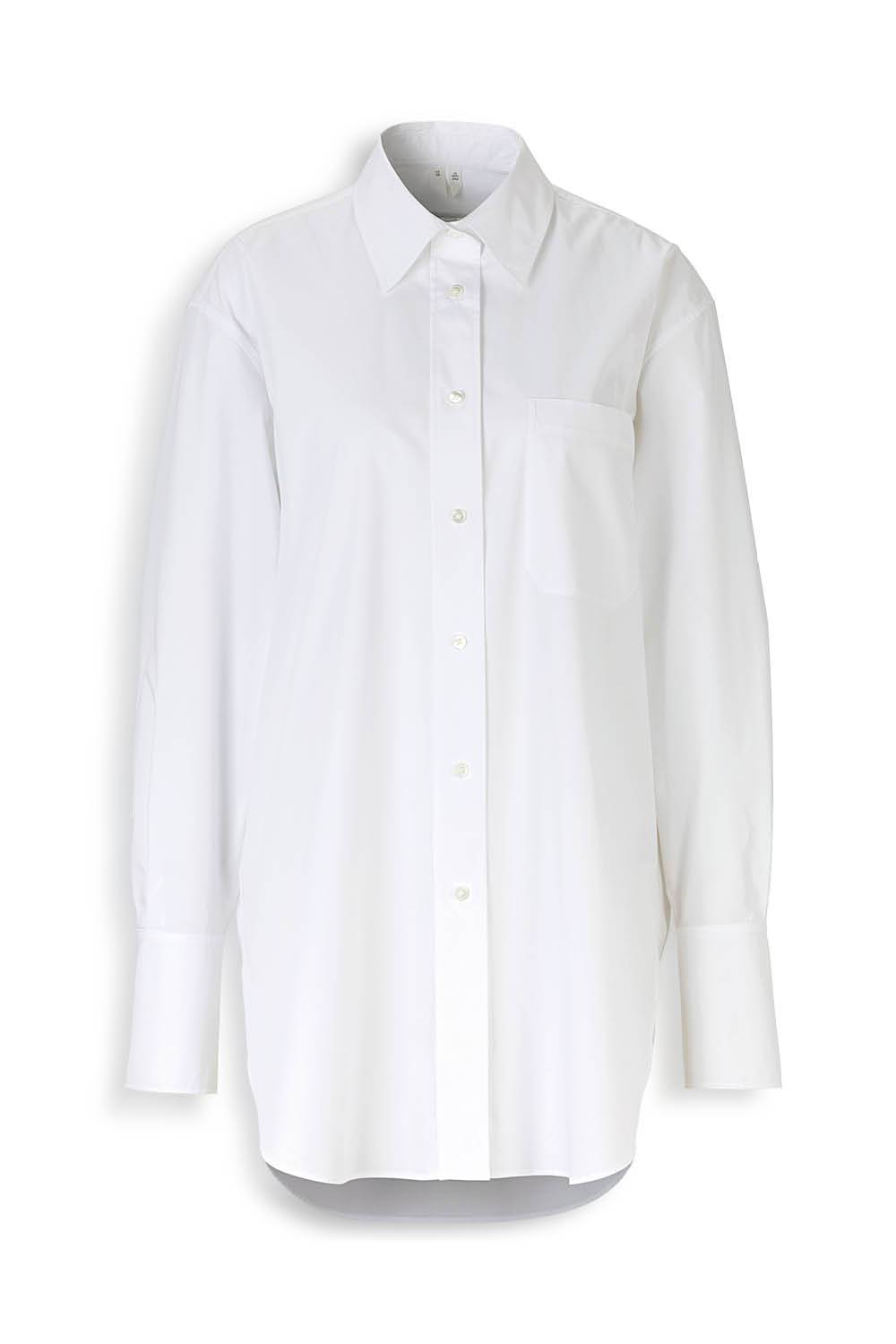 Camisa blanca entallada