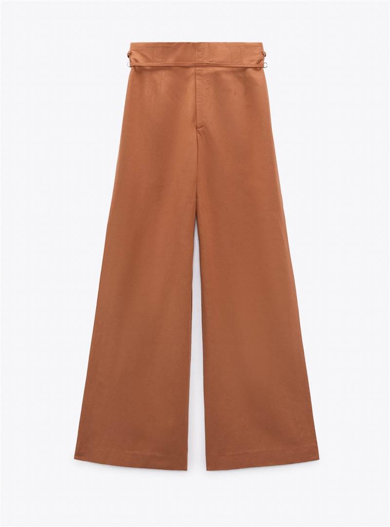 Pantalones de lino de Zara 