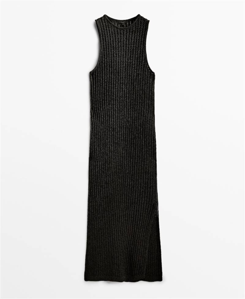 Vestido negro de Massimo Dutti