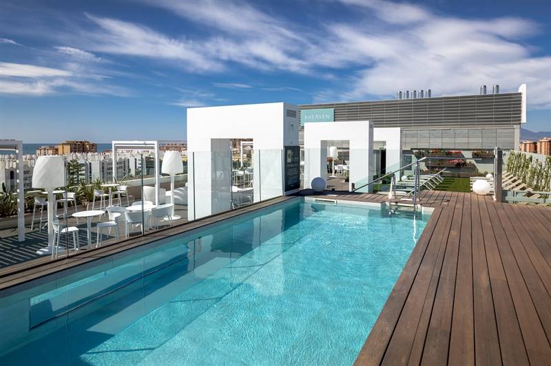 Hoteles urbanos con terraza rooftop en Málaga