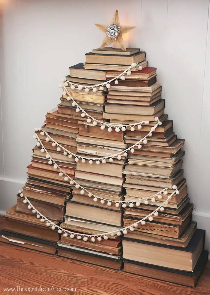 Cómo decorar el árbol de Navidad libros