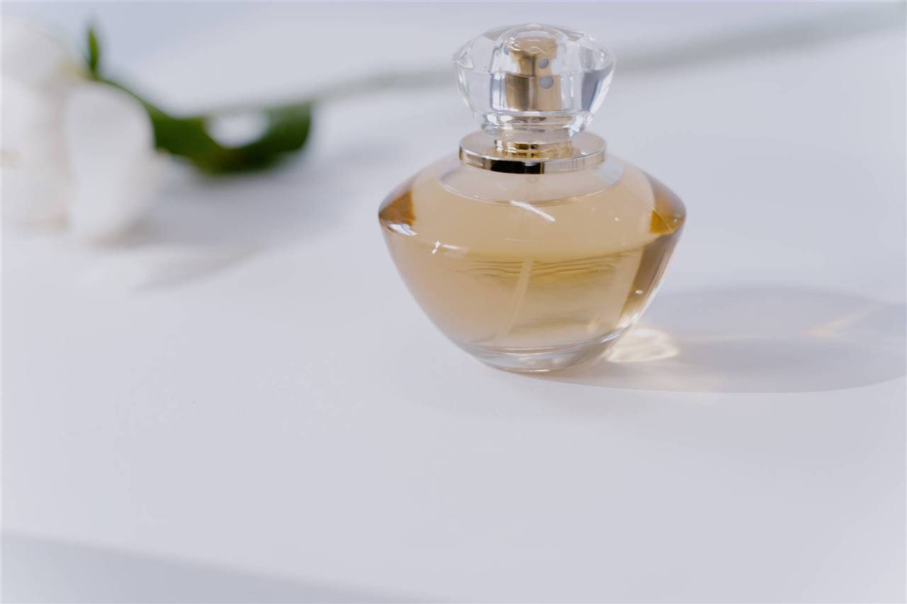 12 perfumes que huelen a jabón te harán sentir fresquita como recién salida la ducha