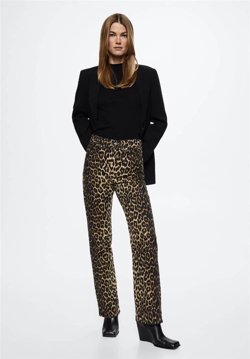 Pantalones de leopardo de Mango