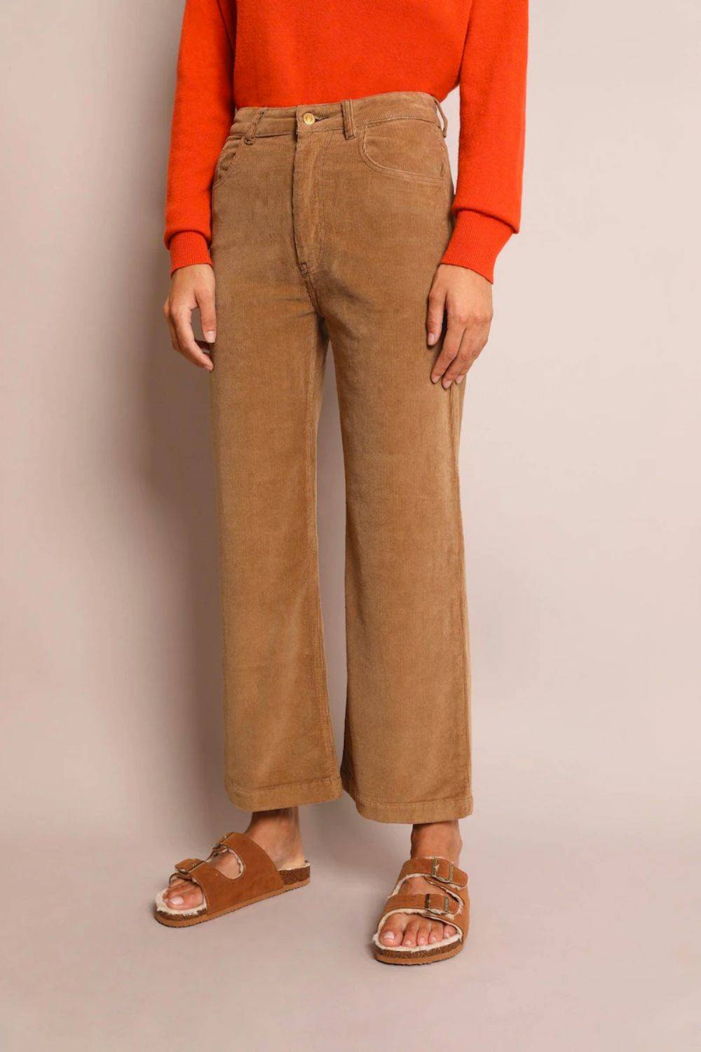 Scalpers Pantalón de pana de mujer con tiro alto de color marrón
