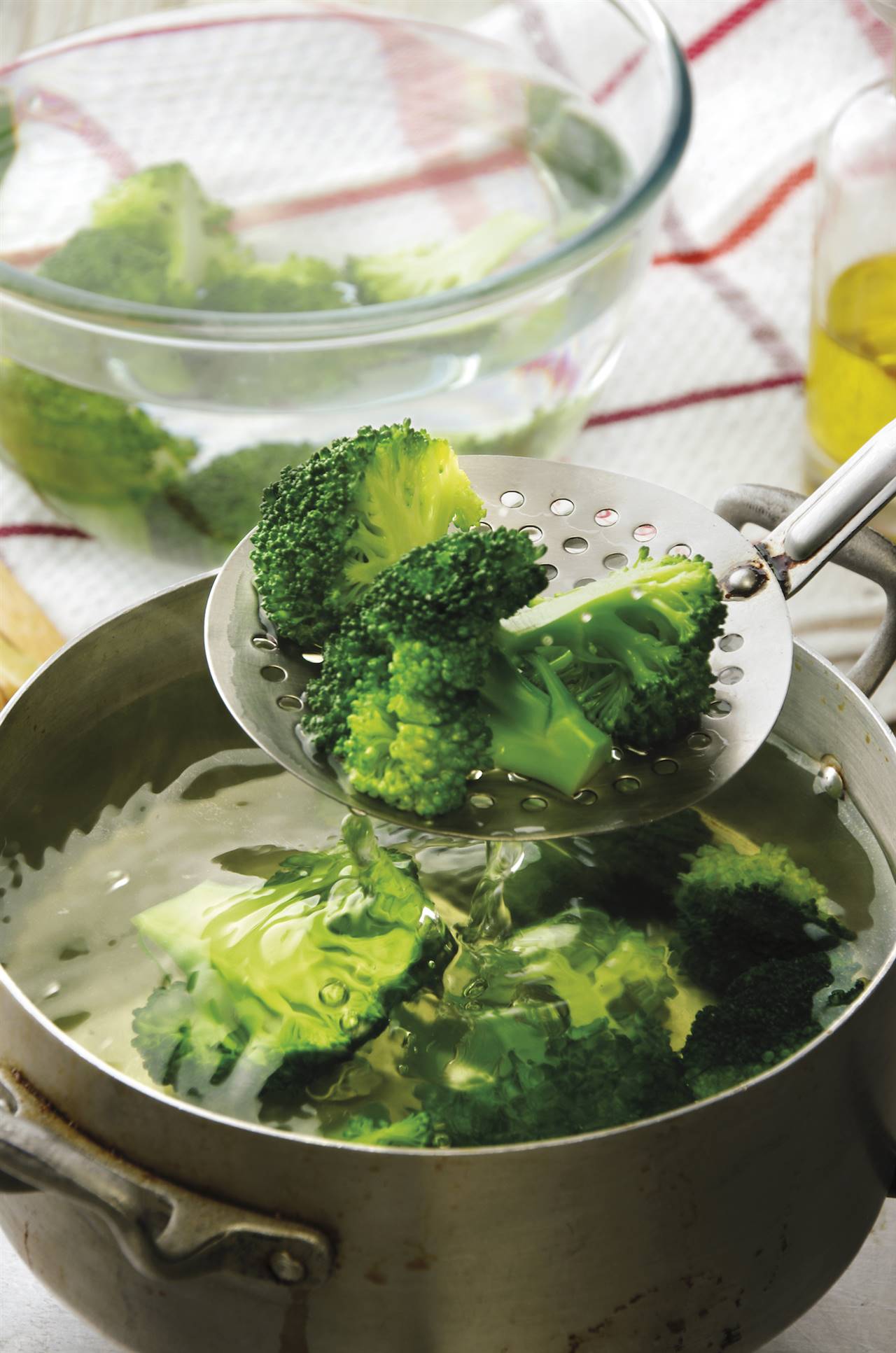 aleatorio Llanura Elegante Cómo cocinar brócoli para que quede sabroso y perfecto