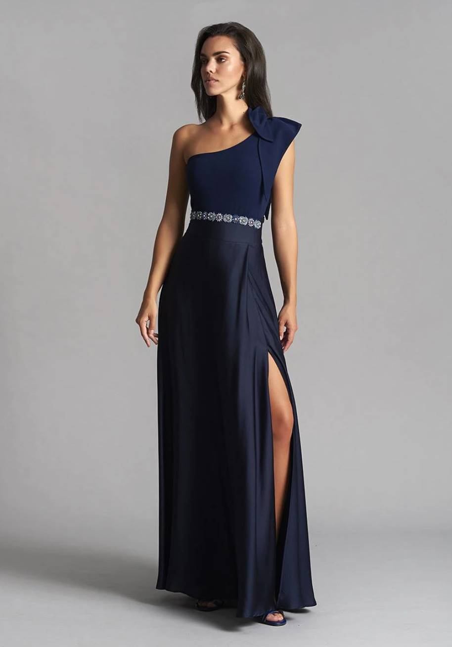Letizia deslumbra con su vestido de noche azul más elegante: 5 opciones de  El Corte Inglés para copiarle