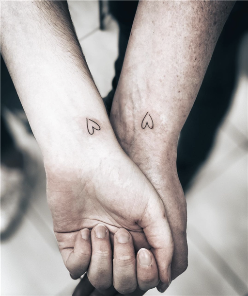 tatuajes minimalistas para familia