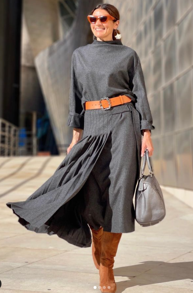 +50 en Zara la falda limitada más exclusiva: midi y plisada