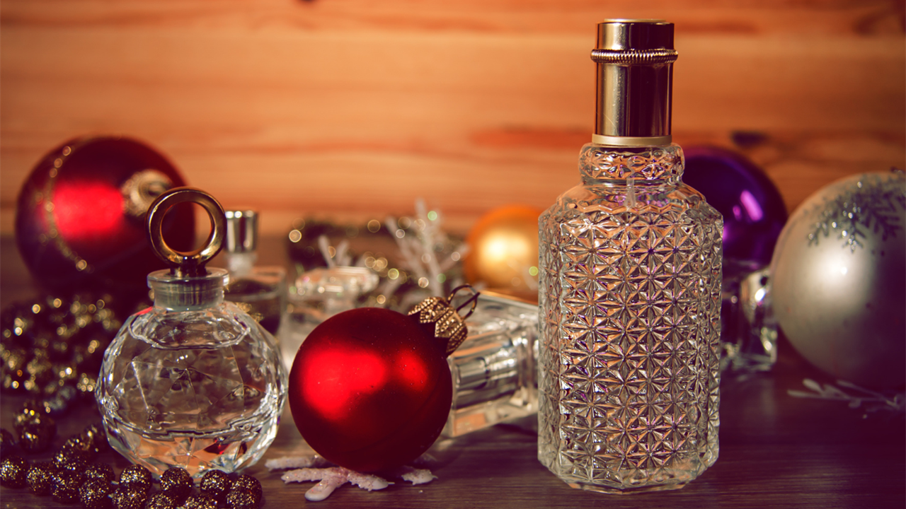 perfumes para regalar en navidad que no son los tipicos