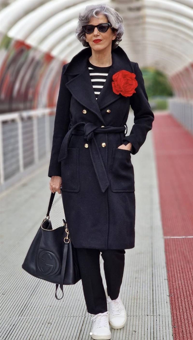 Carmen Gimeno con abrigo H&M