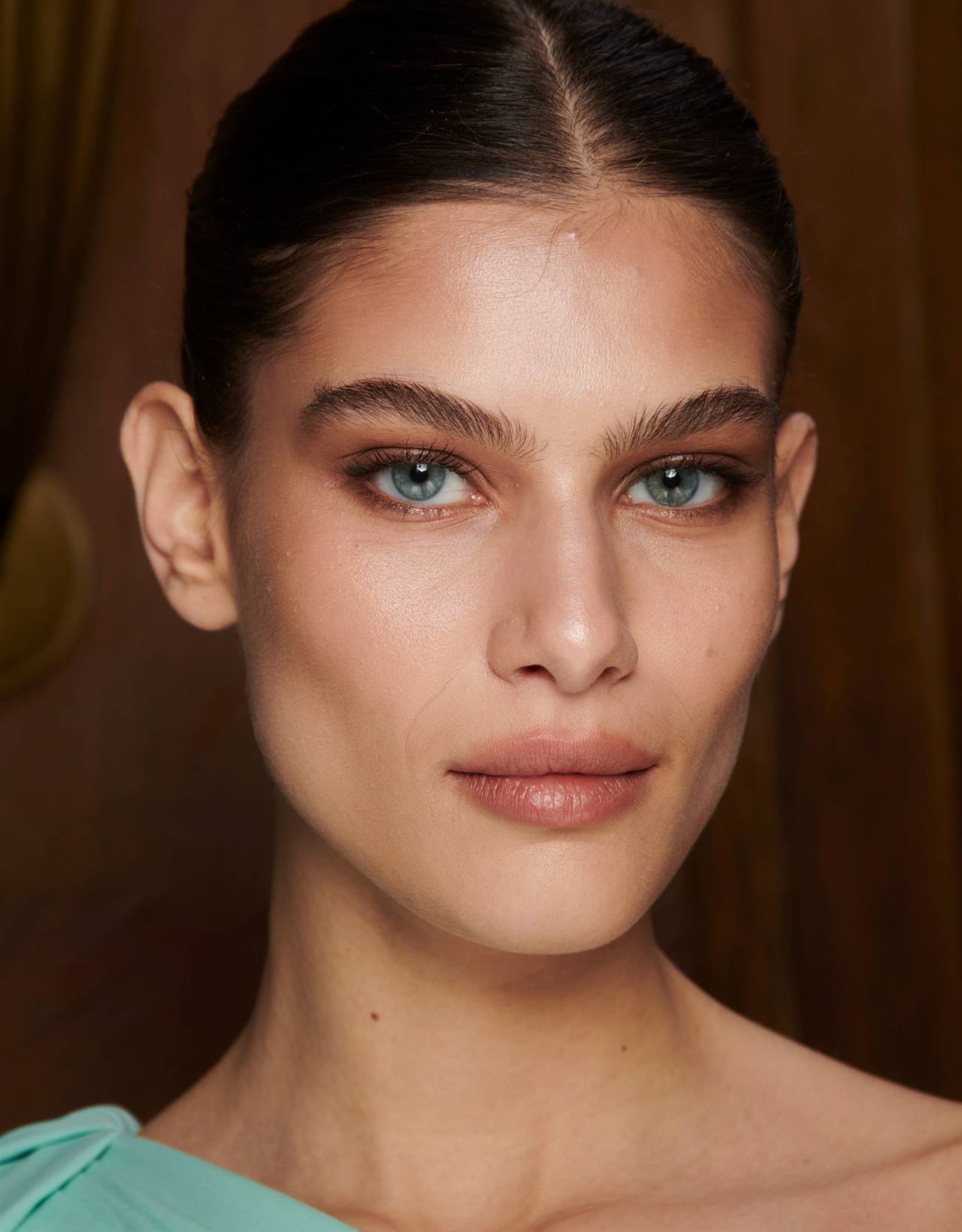 Maquillaje sencillo paso a paso: 5 opciones para verte guapa sin complicarte