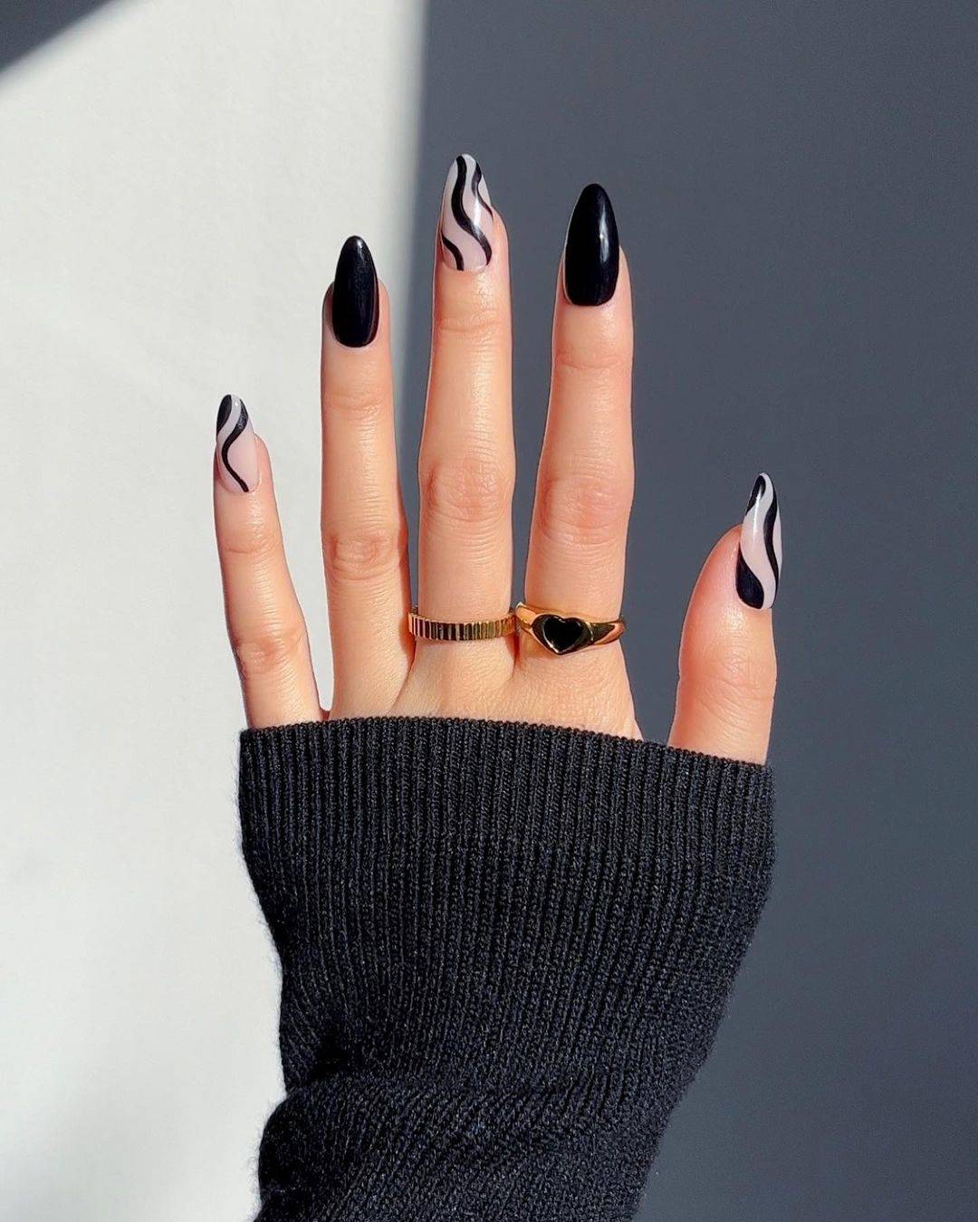 Nail Art en color negro 3 diseños para uñas cortas que serán tendencia en  2023  Noticias de Mexico