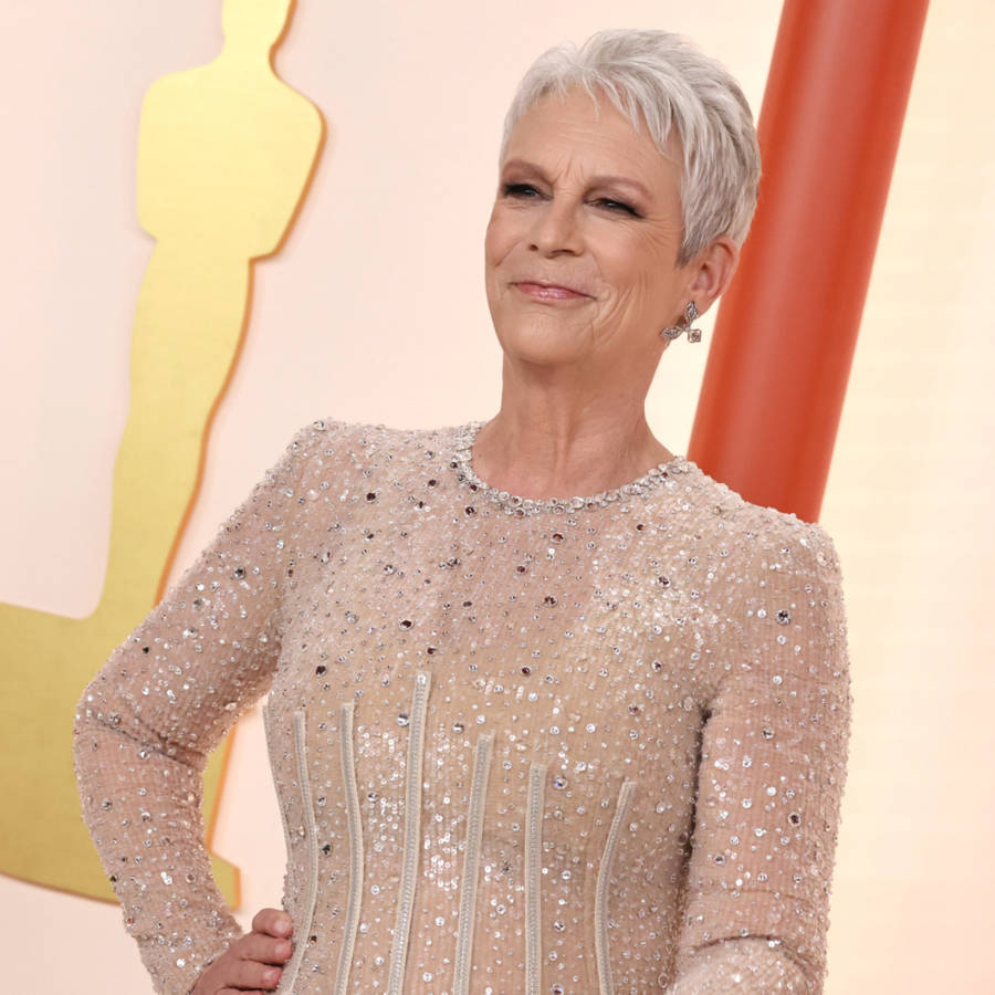 Light grey pixie: Jamie Lee Curtis arrasa en los Oscar con el corte de pelo que copiarán las de 60