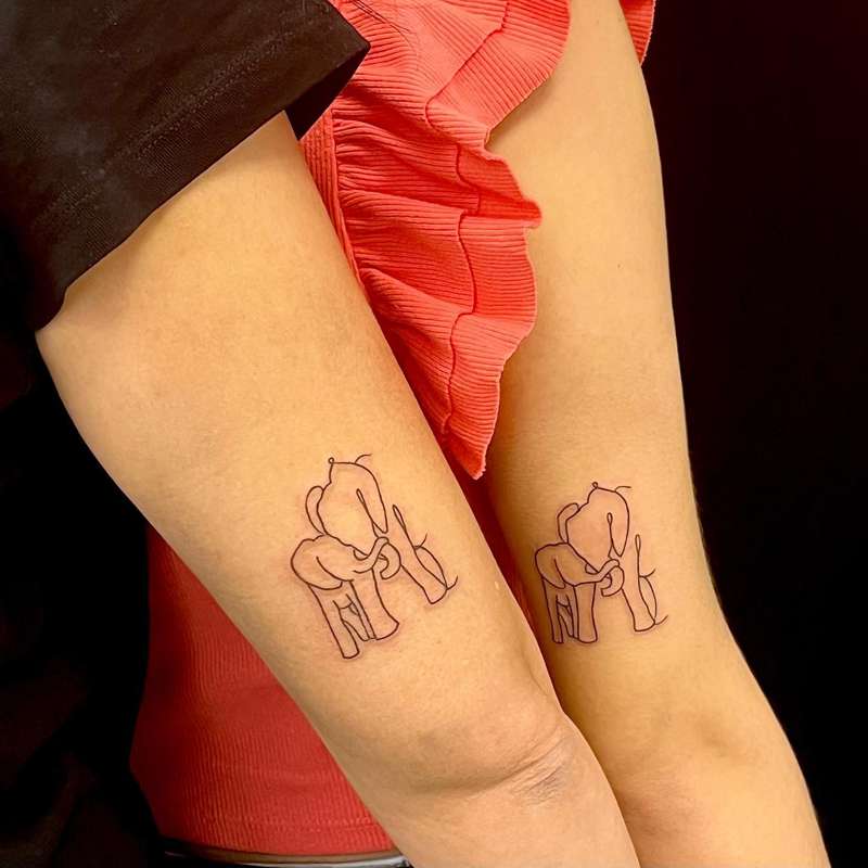 Tatuajes para madre e hija: elefantes