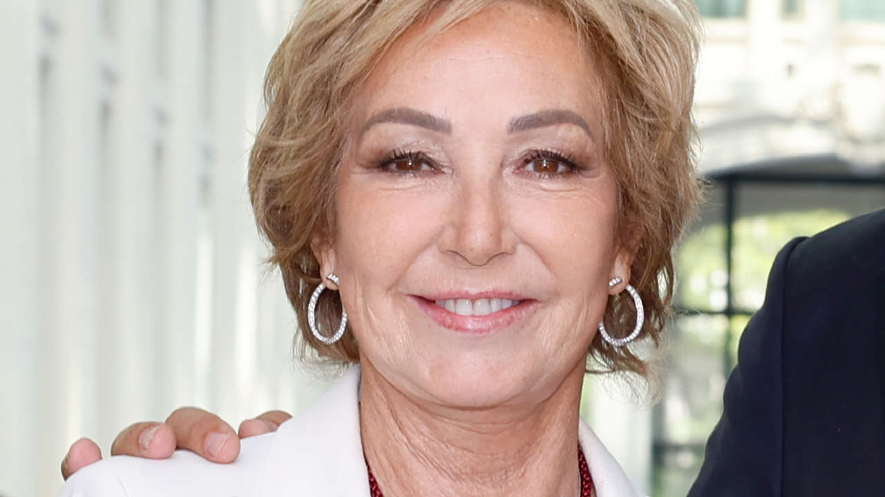 El top lencero holgado de H&M que las mujeres de 60 agotarán gracias al buen ojo de Ana Rosa