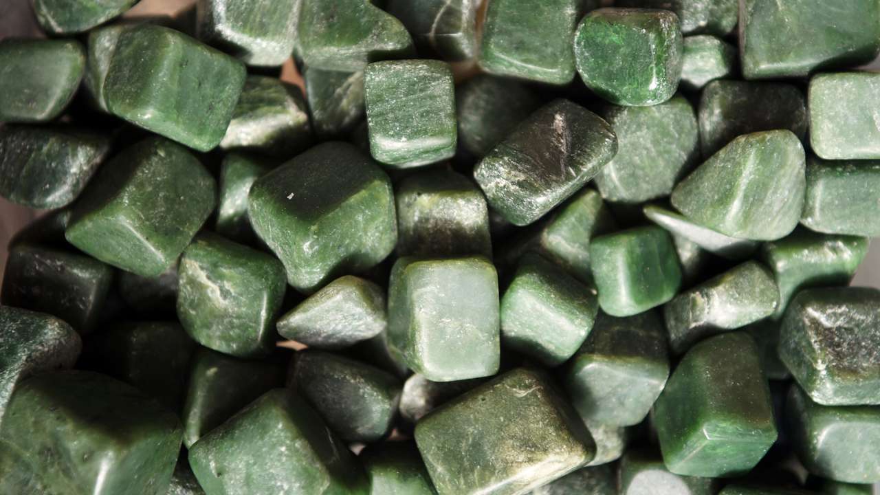 Jade: ¿cuáles las propiedades y los beneficios de esta piedra preciosa?