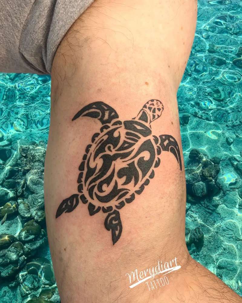 Tatuaje maori con significado: tortuga