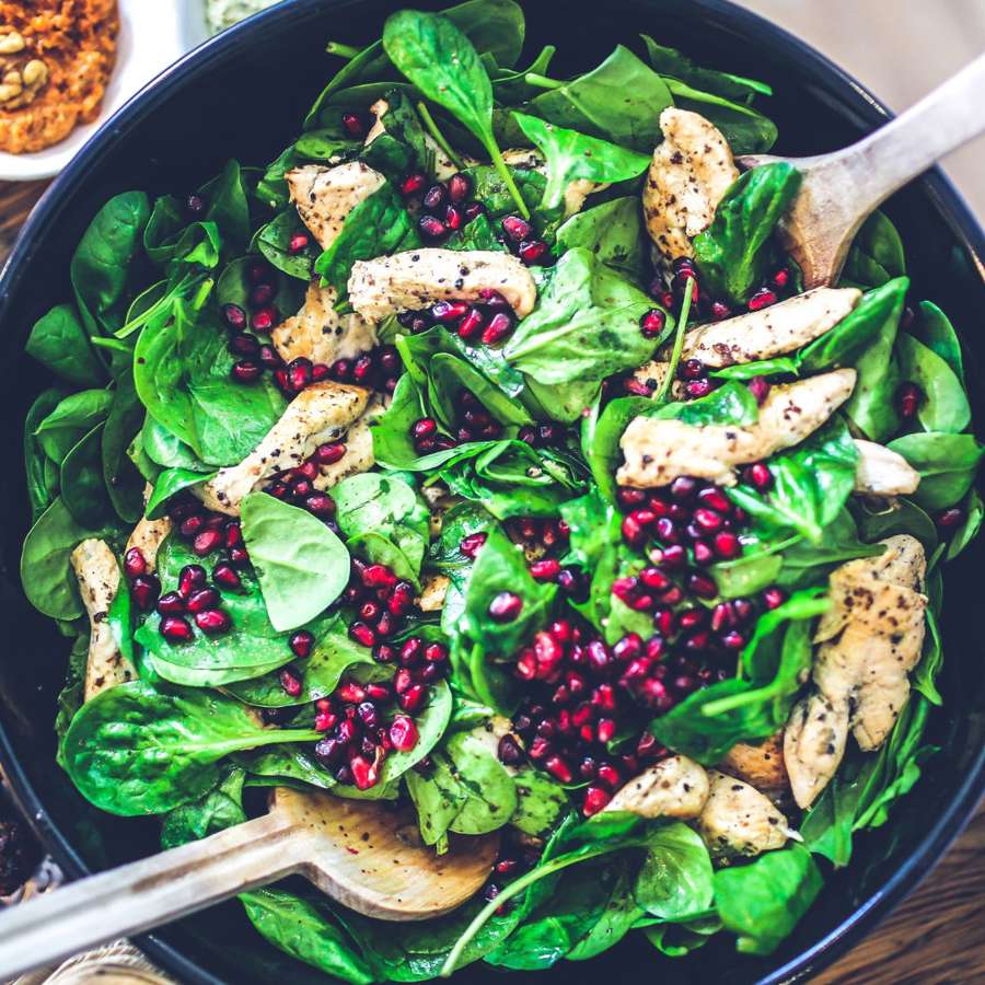 Un estudio científico revela cuál es la mejor dieta para adelgazar si estás en la menopausia